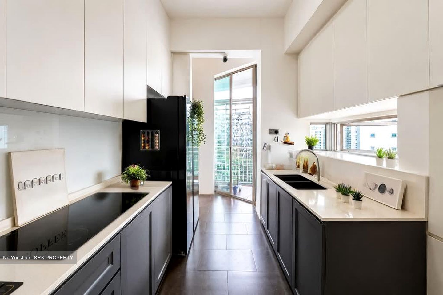 Coastline Residences (D15), Apartment #583429611